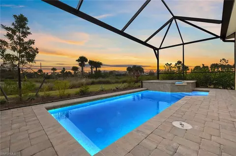 6815 Saona Ct, Naples, FL 34113