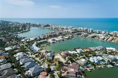 262 Bay Pt, Naples, FL 34103 photo 9