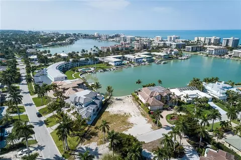 262 Bay Pt, Naples, FL 34103 photo 6