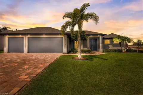 2116 SW 8th Pl, Cape Coral, FL 33991