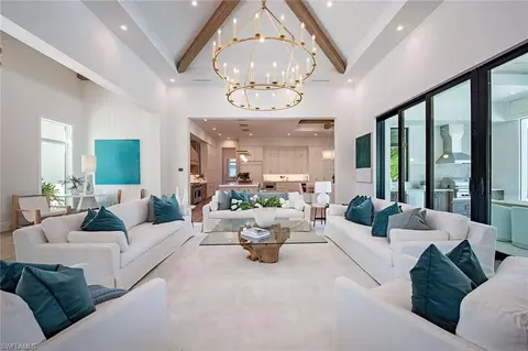 777 Binnacle Dr, Naples, FL 34103