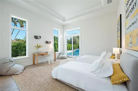 Bedroom - 777 Binnacle Dr, Naples, FL 34103 photo 5 of 5