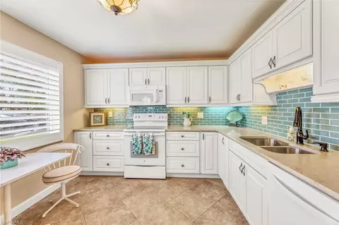 245 Quails Nest Rd #3, Naples, FL 34112