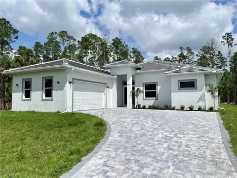 614 14th St SE, Naples, FL 34117