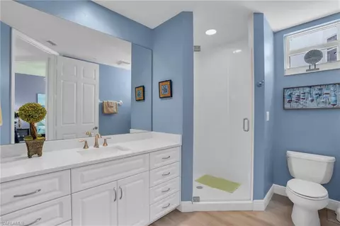 Bath - 400 Flagship Dr #608, Naples, FL 34108 photo 3 of 3