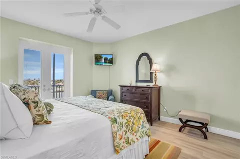 Bedroom - 400 Flagship Dr #608, Naples, FL 34108 photo 3 of 5