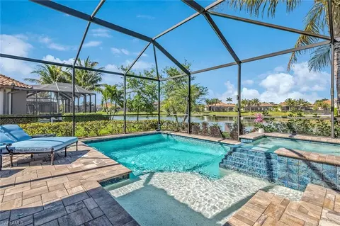 3241 Belon Ln, Naples, FL 34114