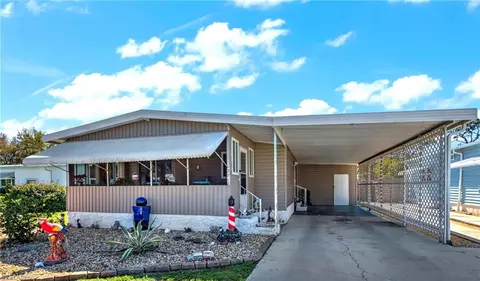 2718 Indianwood Dr, North Fort Myers, FL 33917