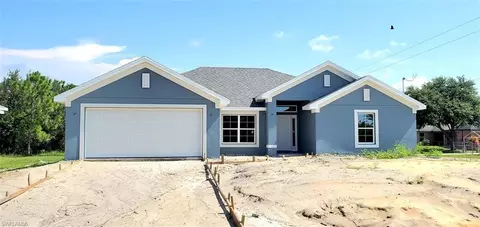 3000 43rd St W, Lehigh Acres, FL 33971