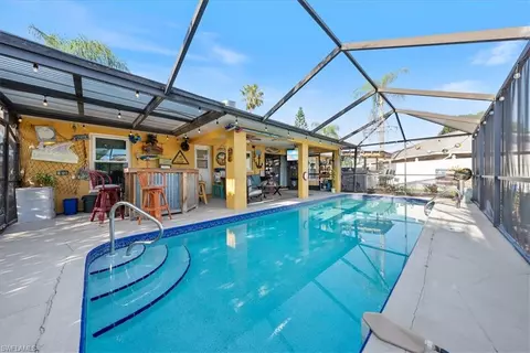 10278 Sandy Hollow Ln, Bonita Springs, FL 34135