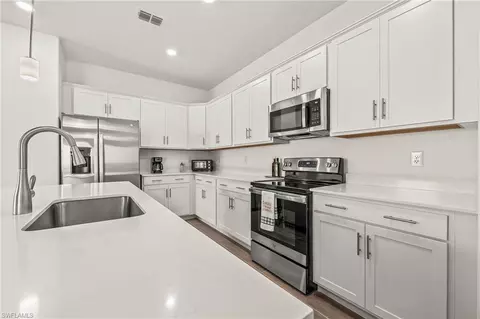 Kitchen - 2274 Avocado Ln, Naples, FL 34120 photo 1 of 5