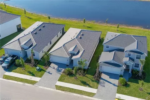 View/Area - 2274 Avocado Ln, Naples, FL 34120 photo 5 of 8