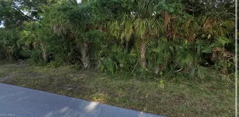 1018 Dewhurst St, Port Charlotte, FL 33952