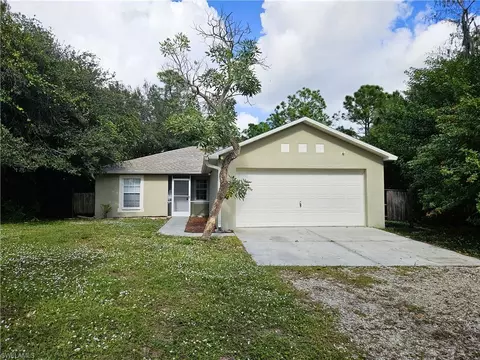 3621 45th Ave NE, Naples, FL 34120