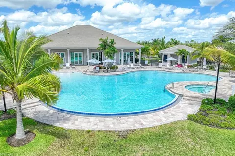 Exterior - 195 Indies Dr E #202, Naples, FL 34114 photo 9 of 13