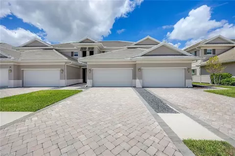 Exterior - 195 Indies Dr E #202, Naples, FL 34114 photo 3 of 13