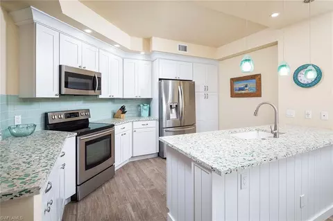 6500 Valen Way #A-301, Naples, FL 34108