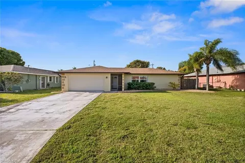 428 SE 19th Ln, Cape Coral, FL 33990