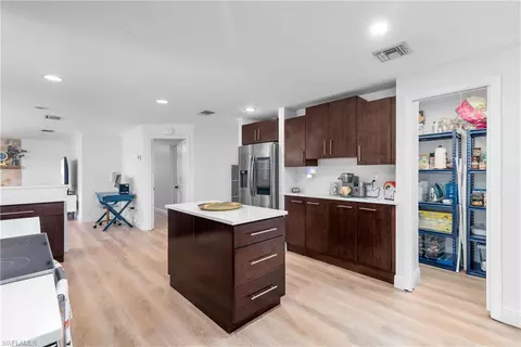 Kitchen - 237 Burning Tree Dr, Naples, FL 34105 photo 3 of 3