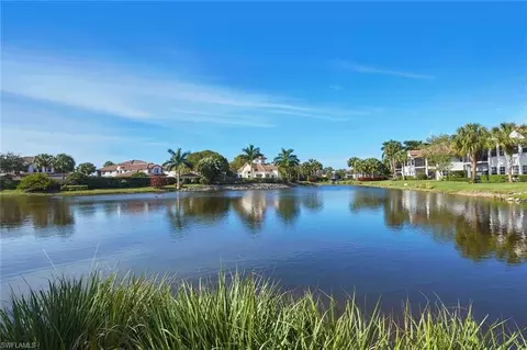 8196 Saratoga Dr #502, Naples, FL 34113