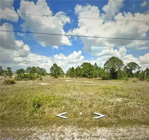 1009 Edgerton Ave, Lehigh Acres, FL 33974