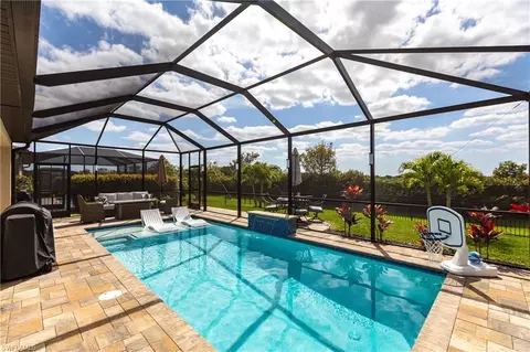 14162 Vindel Cir, Fort Myers, FL 33905