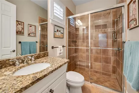 Bath - 4956 Rustic Oaks Cir, Naples, FL 34105 photo 2 of 3