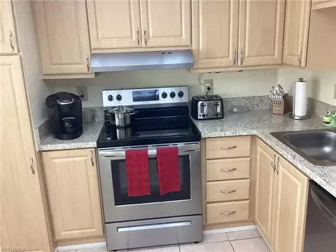 Kitchen - 12 Cannes Dr, Naples, FL 34112 photo 2 of 2