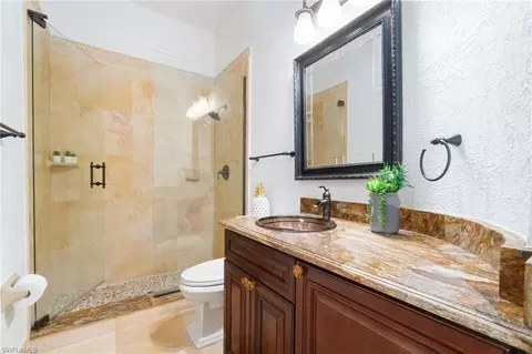 Bath - 4868 W Boulevard Ct, Naples, FL 34103 photo 6 of 6