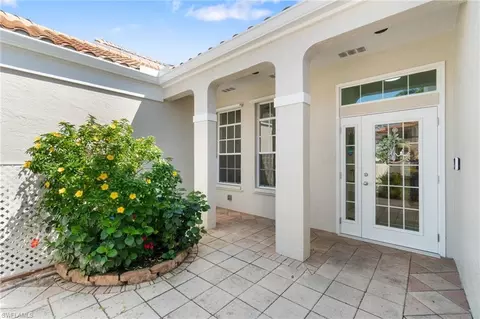 Exterior - 4868 W Boulevard Ct, Naples, FL 34103 photo 8 of 8