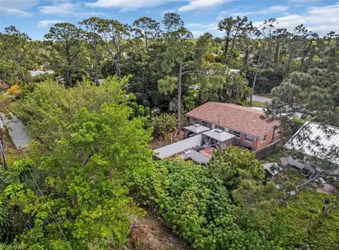 5477 Carlton St, Naples, FL 34113 photo 16