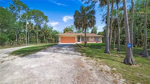 391 22nd Ave NW, Naples, FL 34120