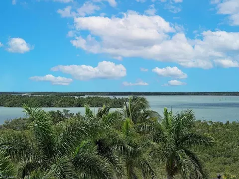 5051 Pelican Colony Blvd #401, Bonita Springs, FL 34134