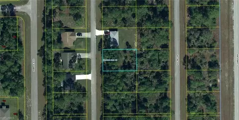 8038 Rolling Cir, Labelle, FL 33935 photo 2