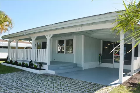 889 Cape Haze Ln, Naples, FL 34104