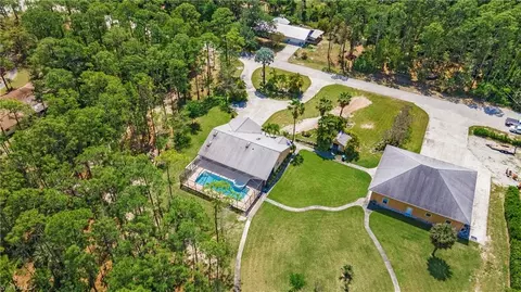 3899 5th Ave NW, Naples, FL 34120