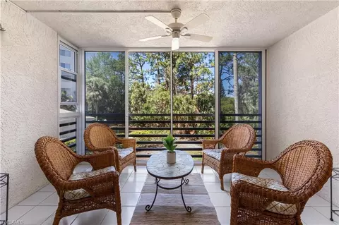 285 Naples Cv #1202, Naples, FL 34110