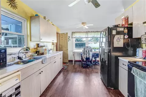 Kitchen - 2079 45th Ter SW, Naples, FL 34116 photo 1 of 3