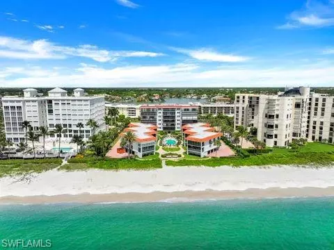 3333 Gulf Shore Blvd N #103, Naples, FL 34103
