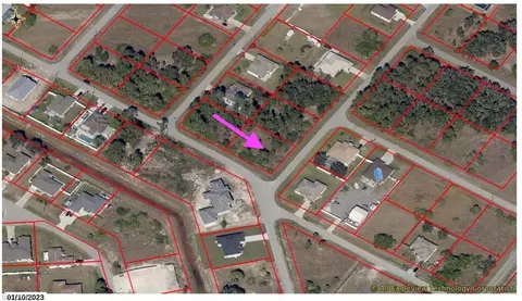 2401 Claude Ave N, Lehigh Acres, FL 33971