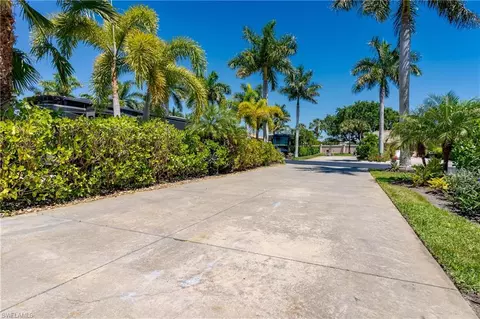 13588 Snook Cir, Naples, FL 34114 photo 18