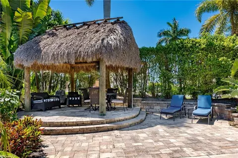 13588 Snook Cir, Naples, FL 34114