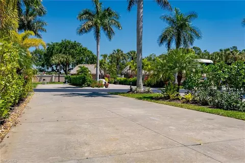 13588 Snook Cir, Naples, FL 34114 photo 21