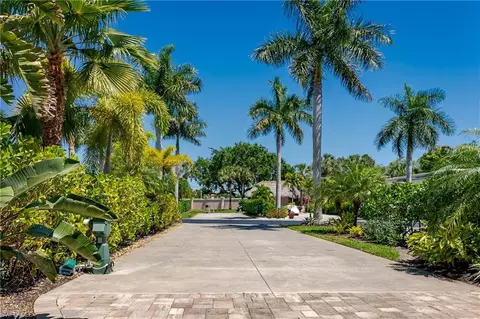 13588 Snook Cir, Naples, FL 34114 photo 17