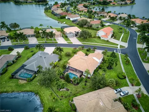 View/Area - 2184 Rusty Fig Ct, Naples, FL 34120 photo 2 of 3