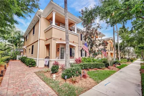 28614 Alessandria Cir, Bonita Springs, FL 34135
