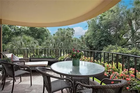 6710 Pelican Bay Blvd #425, Naples, FL 34108