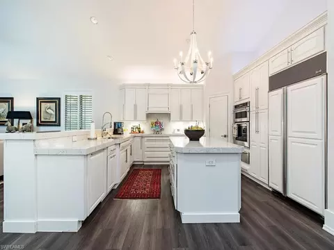 720 Saint Georges Ct, Naples, FL 34110 photo 7