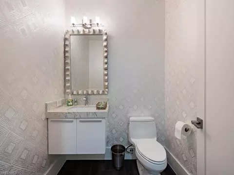 720 Saint Georges Ct, Naples, FL 34110 photo 10