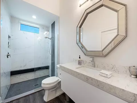 720 Saint Georges Ct, Naples, FL 34110 photo 13
